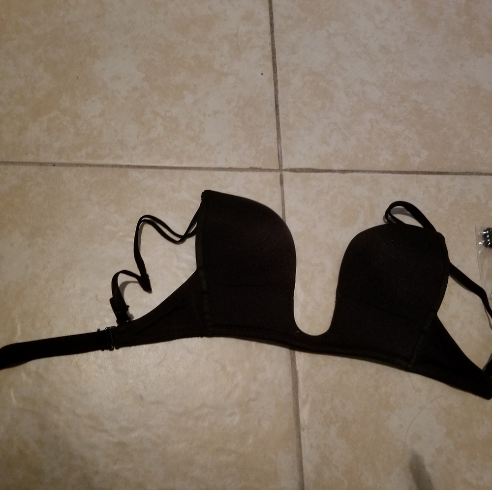 Bra - Picture 2 of 4